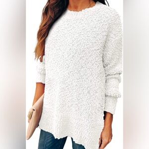 Francesca’s popcorn knit cozy sweater. Large. Worn 3 times. Super cozy.